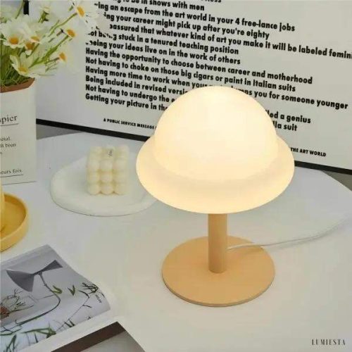 Lampa stołowa Morandi w stylu Bauhaus z kloszem grzybowym