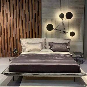 Lampa ścienna Iride w nowoczesnym geometrycznym stylu