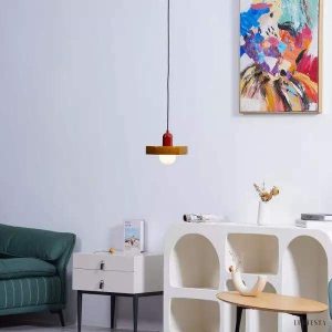 Nowoczesna lampa wisząca z kolorowym kloszem PMMA