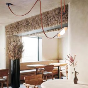 Żyrandol z trawertynu Ceylon płynące kable średnica 180cm