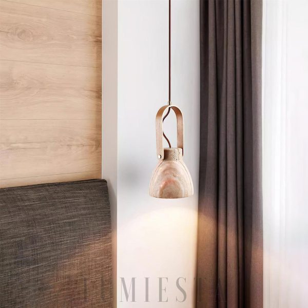 Lampa wisząca Nissa trawertyn beżowy z drewnianym uchwytem