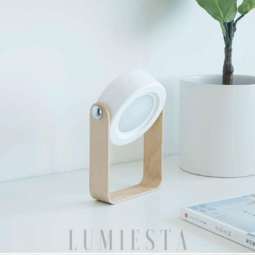 Stylowa lampa stołowa i wisząca z drewna i metalu