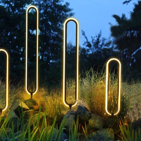 Lampa ogrodowa Camden w kształcie owalu z ciepłym światłem