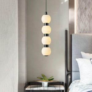 Nowoczesna lampa wisząca Orbique alabastrowe kule 8 kul