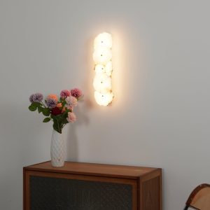 wm_12277124200444418160.jpg Lut - Złota lampa ścienna z alabastrem — luksus i styl