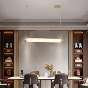 Lampa wisząca Strip Alabaster w eleganckim stylu marmurowym