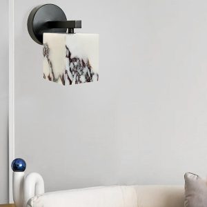 Marmurowa elegancka lampa ścienna kostka 8x13cm Biały Ciepła