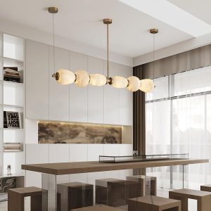 Alabastrowy żyrandol pebble 135cm biały złoty luksusowy