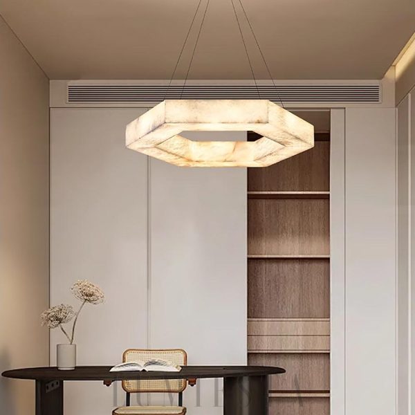 Alabastero - lampa wisząca w kształcie heksagonu