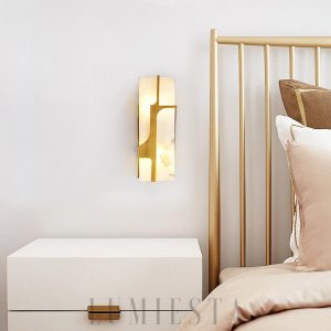 Ariel - Lampa ścienna Alabaster – mosiężna, nowoczesna