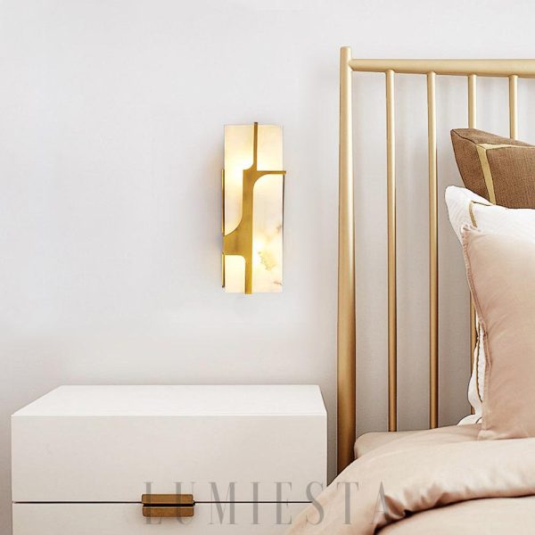 Ariel - Lampa ścienna Alabaster – mosiężna, nowoczesna