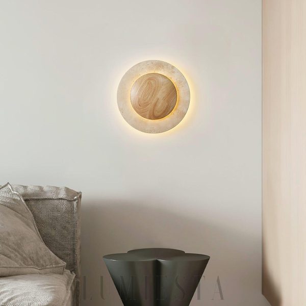 Elegancka okrągła lampa ścienna trawertyn drewno 25cm ciepła