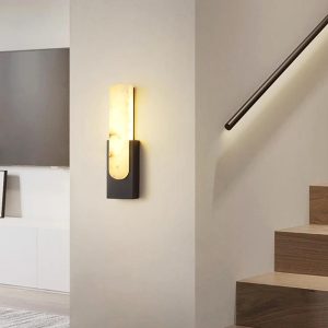 wm_13746658295574741732.jpg Agatha - Elegancka lampa ścienna z alabastru, 50 cm