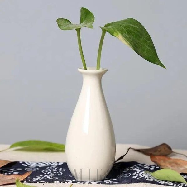 Wazon ceramiczny w kształcie kropli w pastelowych kolorach