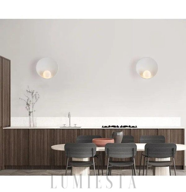 wm_14378227316348593146.jpg Nowoczesna biało-czarna lampa ścienna z okrągłym kloszem