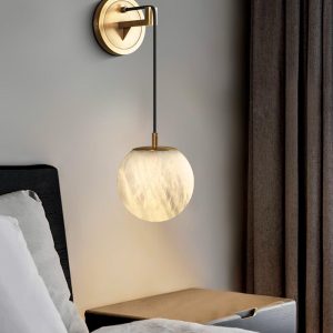 Okinawa - Minimalistyczna lampa ścienna alabaster złota