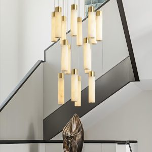 Benito - Mosiężna lampa wisząca Alabaster - kaskadowa