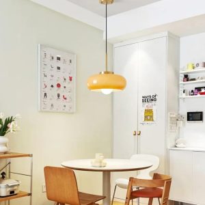 Lampa wisząca w stylu nowoczesnym z mlecznym kloszem 28cm