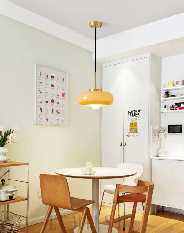 Lampa wisząca w stylu nowoczesnym z mlecznym kloszem 28cm