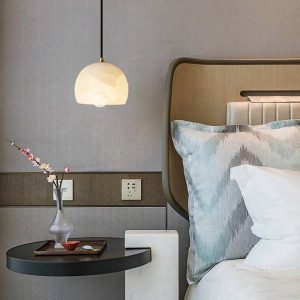 Viela Elegancka półokrągła lampa z alabastru, biało-złota