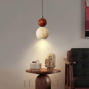 Elegancka lampa wisząca travertynowa z drewnem 10 cm