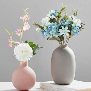 Stylowe wazony ceramiczne w różnych kształtach i kolorach