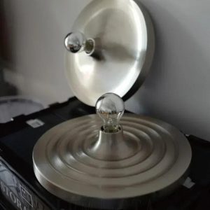 Minimalistyczna metalowa lampa ścienna w nowoczesnym stylu, Ø16/33cm