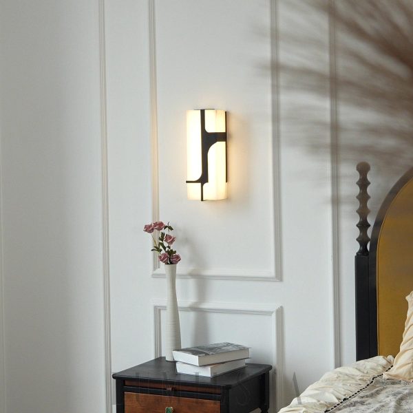 Ariel - Lampa ścienna Alabaster – mosiężna, nowoczesna