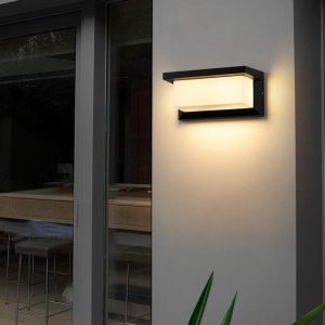 Nowoczesna lampa ścienna w kształcie prostokąta do ogrodu