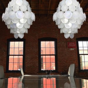 Lampa wisząca Murano Vintage 75 cm, białe szklane dyski