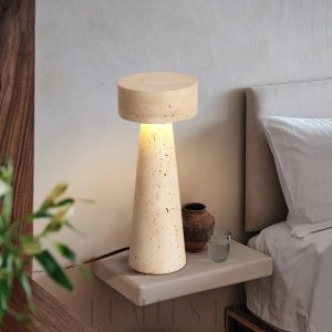 Elegancka stożkowa lampa z naturalnego trawertynu, beżowa, 12x30 cm