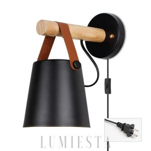 Stylowa lampa ścienna metalowy klosz, drewniany uchwyt