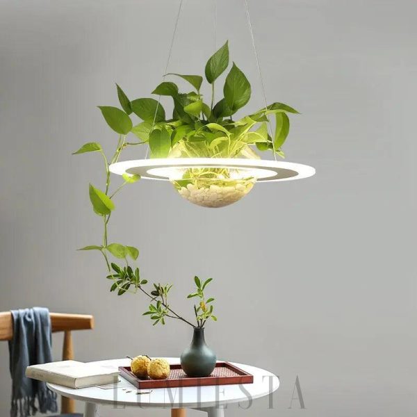 Skandynawska lampa wisząca z donicą na rośliny