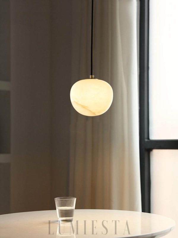 Kuntar - Okrągła lampa wisząca z alabastru biała/złota 15 cm