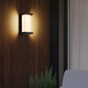 Nowoczesna lampa ścienna w kształcie prostokąta do ogrodu