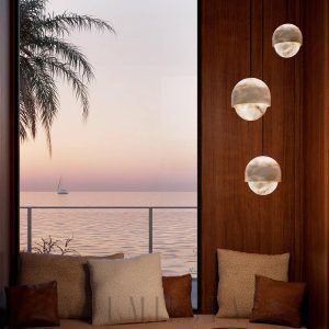 Yoko - Kula wisząca z alabastru 15 cm, biała