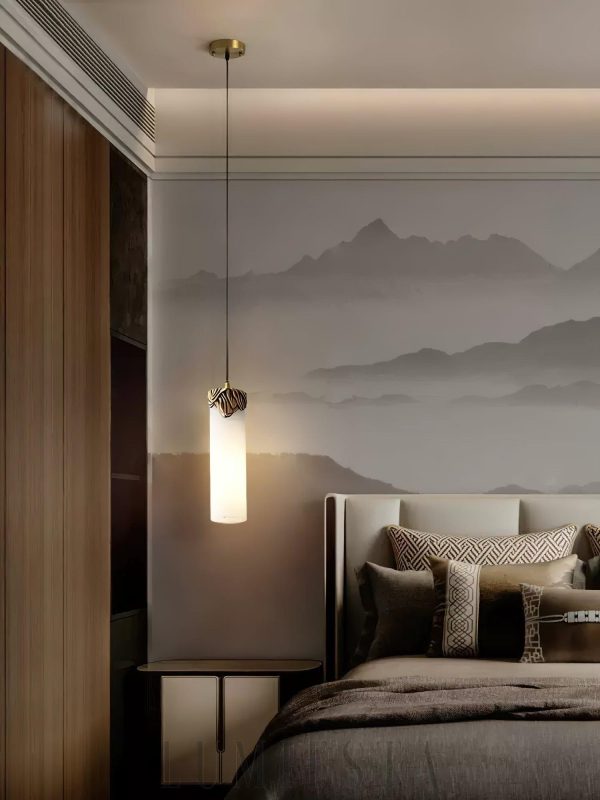 Dansani - Elegancka wisząca Lyra, alabaster i mosiądz