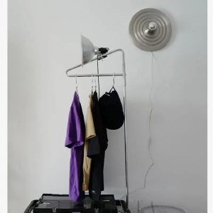 Minimalistyczna metalowa lampa ścienna w nowoczesnym stylu, Ø16/33cm