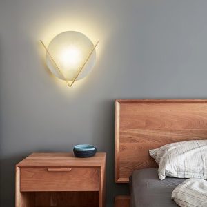 Victory V - Alabastrowa okrągła 23 cm — ciepłe światło