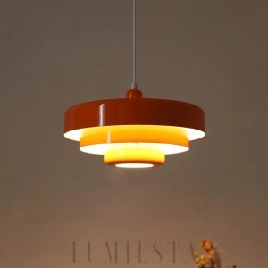Wisząca lampa w stylu retro z okrągłymi detalami