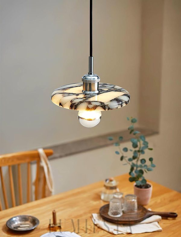 Okrągła lampa wisząca marmurowa chromowana do jadalni