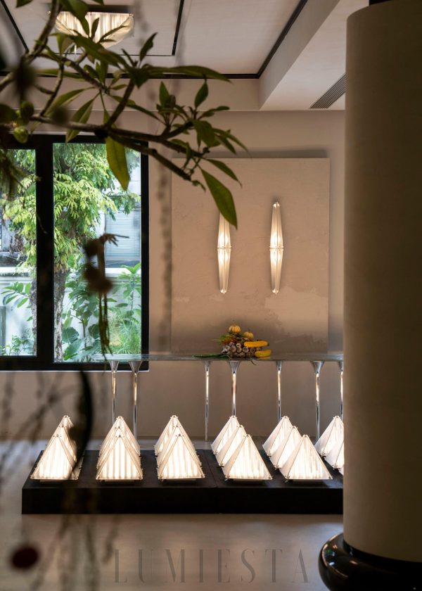 wm_5923452690603353320.jpg Lampa ścienna Fragment 09 chrom szklana 80 cm nowoczesna