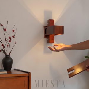 Lampa Ścienna Taliesin Orzechowa Unikalny Styl 25cm 60cm