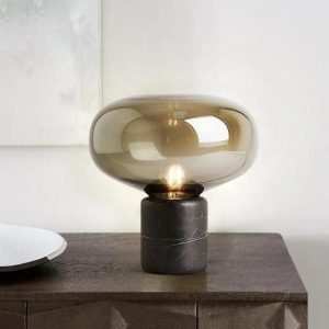 Marmoria - lampa stołowa w stylu postmodernistycznym