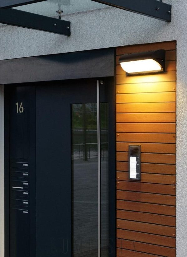 Nowoczesna lampa ścienna w kształcie prostokąta do ogrodu