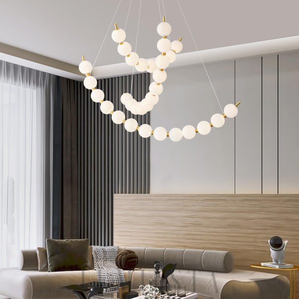 Cheltenham - Lampa wisząca z akrylowymi perłami, mosiądz