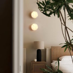 Domino - Lampa ścienna cylindryczna z alabastru w mosiądzu