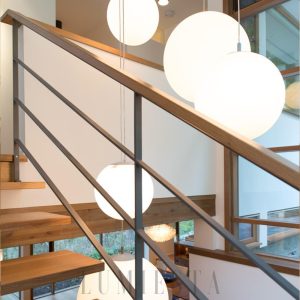 Lampa wisząca Bola Sphere w różnych kolorach i rozmiarach