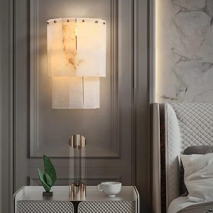 Corsair - Lampa ścienna z marmurowymi panelami złota