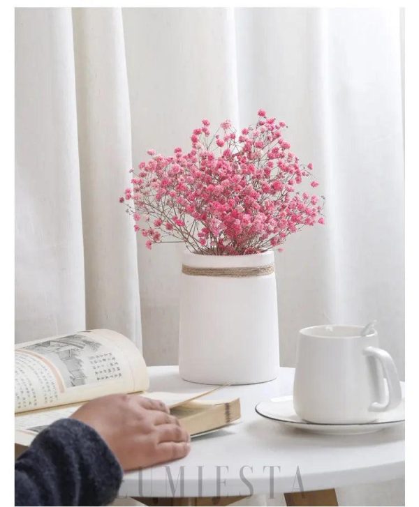 Matowa lampa ceramiczna w stylu skandynawskim